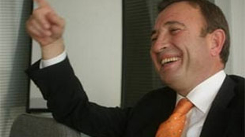 Fenerbahçeli patrona GS'li evlat şoku!