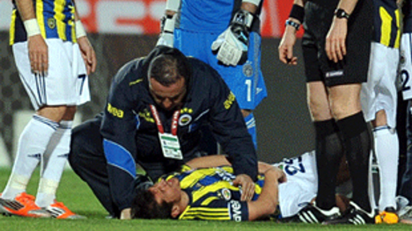 Emre'den Fenerbahçe'ye kötü haber