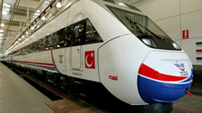 YHT'de 5 liralık bilete yoğun ilgi