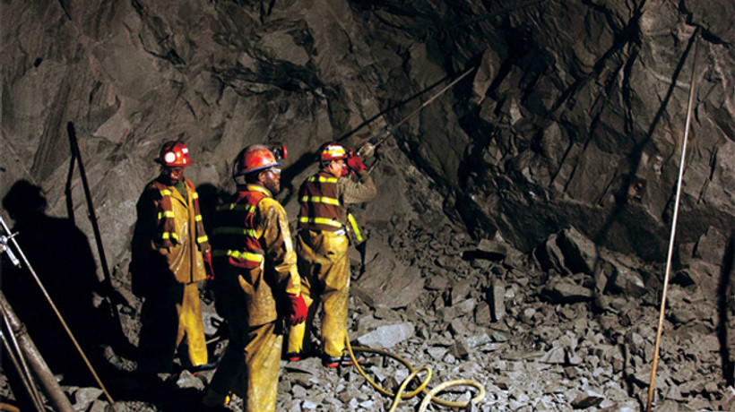 200 milyar dolar doğudaki 3 ilin altında!