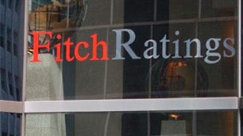 Fitch, Rumların notunu yine kırdı