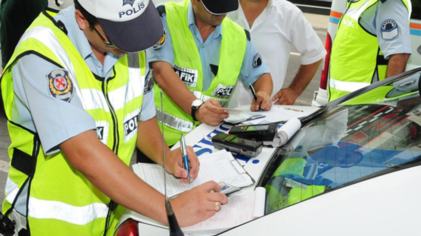 Vergi, harç ve cezalar 2016'da %5.6 artacak