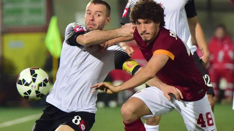 Salih Uçan'a yol göründü