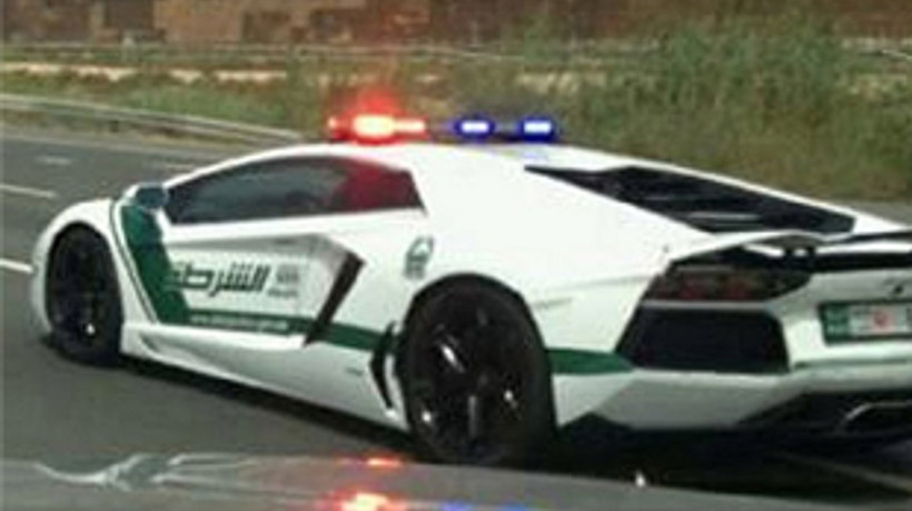 Polise 300 bin Euro'luk Lamborghini