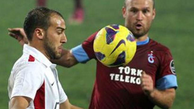 Trabzonspor'da ilk hedef Cenk Tosun!