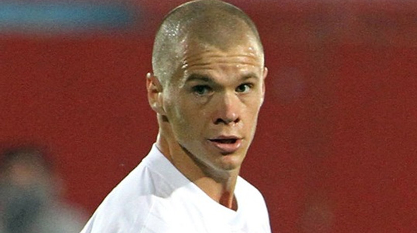 Beşiktaş'ta Altidore ve Holmen sürprizi