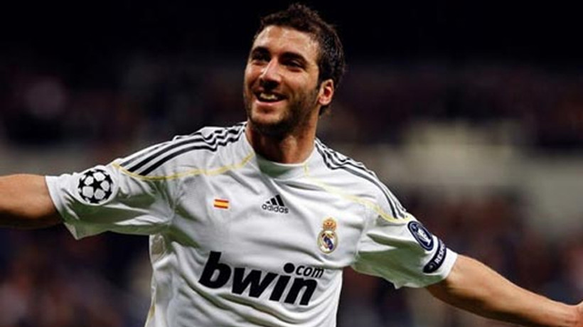 Burak-Higuain takası iddiası