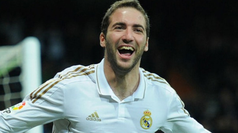 Higuain'e 18 milyon Euro!