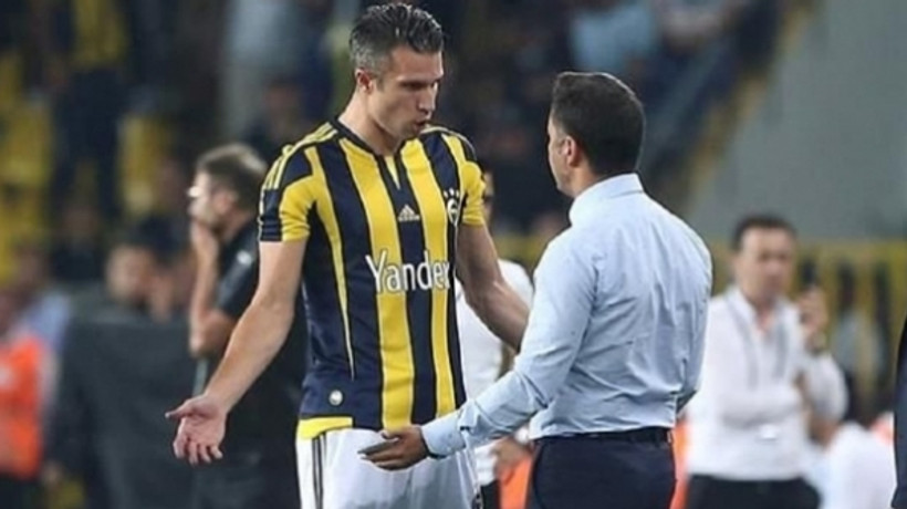 Aziz Yıldırım, Van Persie krizine el koydu!