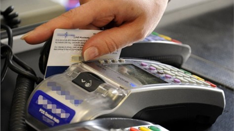 Kredi kartıyla alışveriş arttı