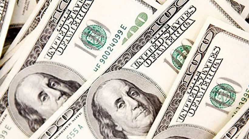 Dolar 1 yılın zirvesinde