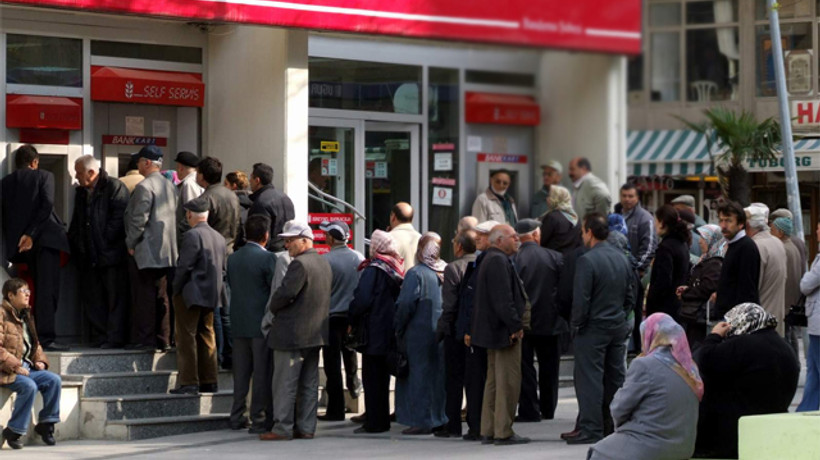 Emeklilere çifte zam müjdesi!