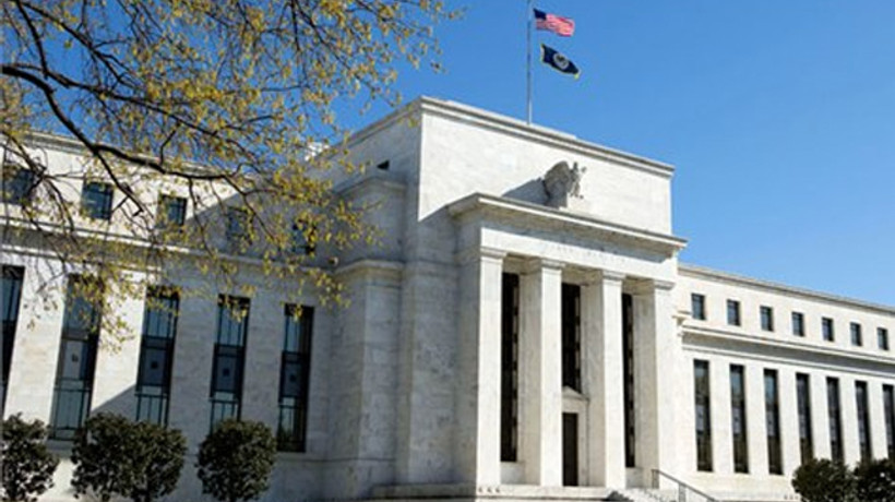 Fed başkanlarından kesinti sinyali