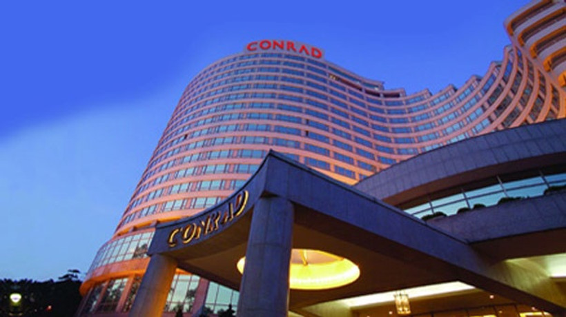 Conrad'a en yüksek teklif Aksoy'dan