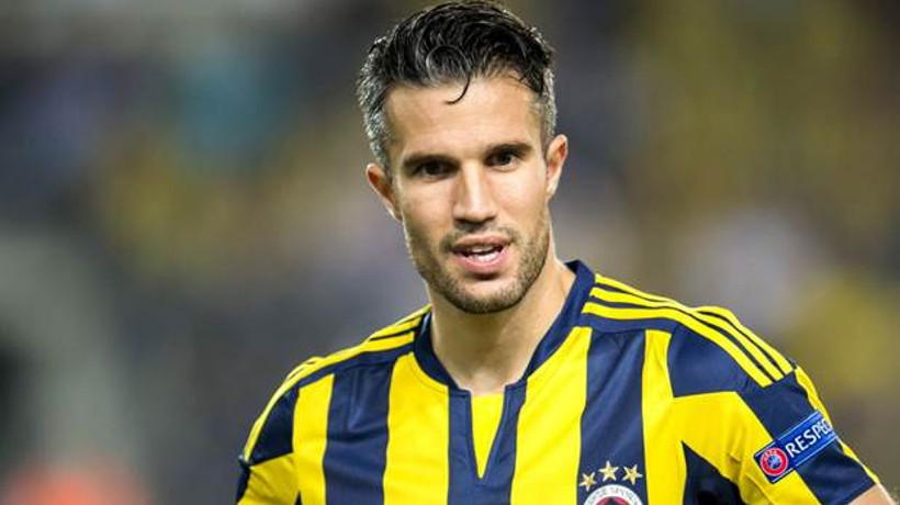 Robin van Persie gemileri yaktı!