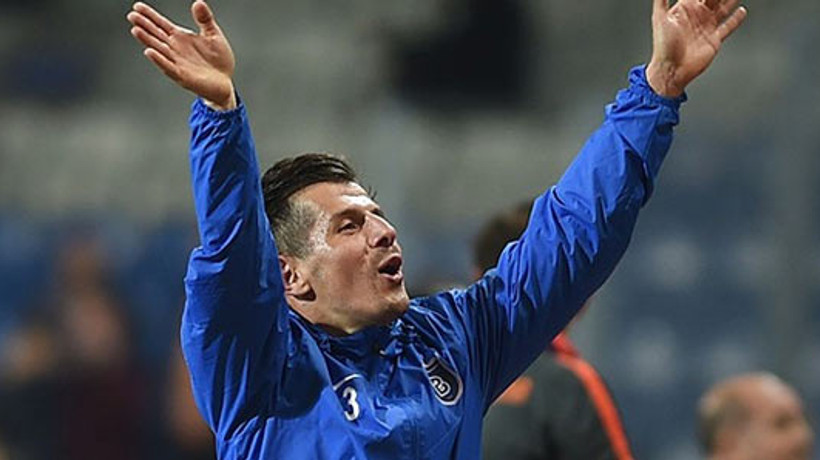 Emre Belözoğlu'nun sevinci olay oldu!