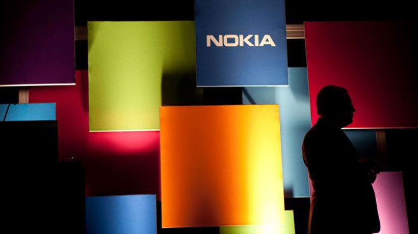 Microsoft, Nokia`yı sattı!