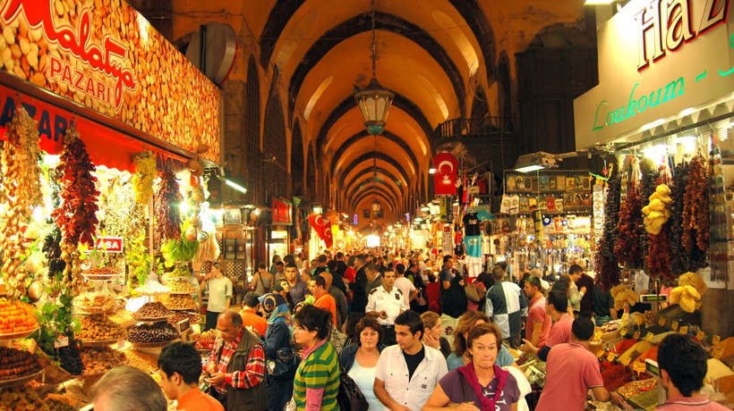 Mısır Çarşısı Ramazan'a buruk giriyor