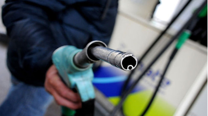 Benzinde 9 kuruş indirim