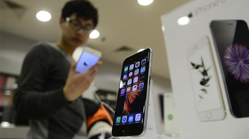 Pekin'de iPhone modellerine satış yasağı