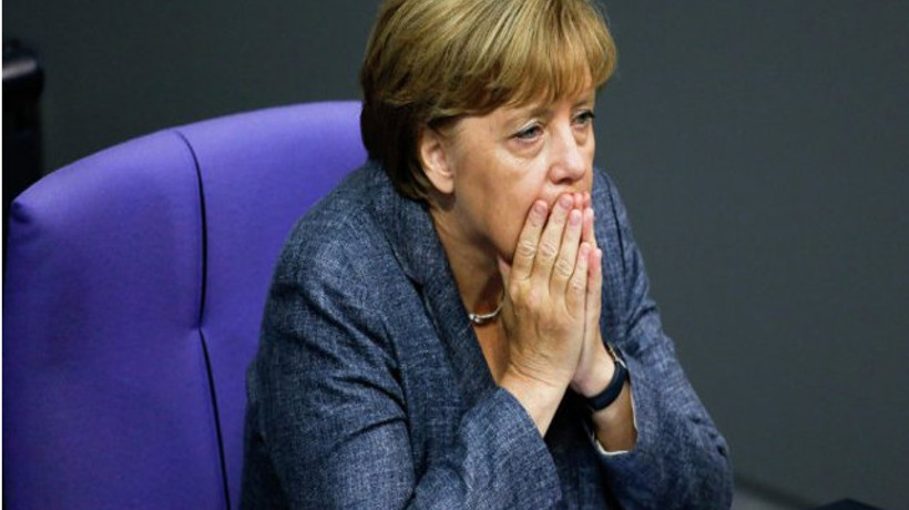 Merkel: Bu AB'ye yapılmış bir darbedir