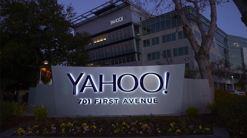 Yahoo'nun çekirdek faaliyetleri 4.83 milyar dolara satıldı