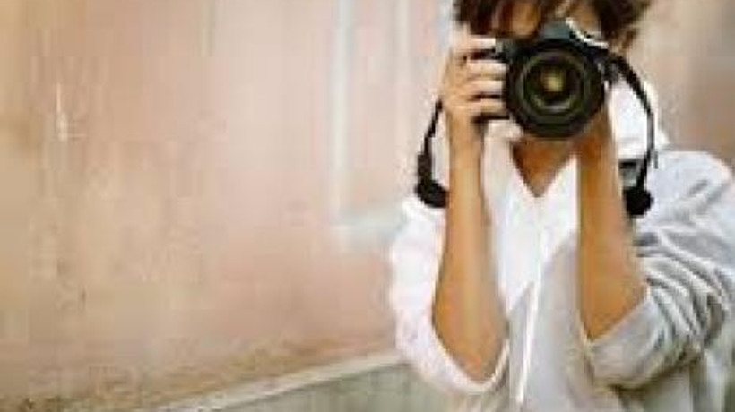 Akıllı telefon onun tahtını sallayamadı