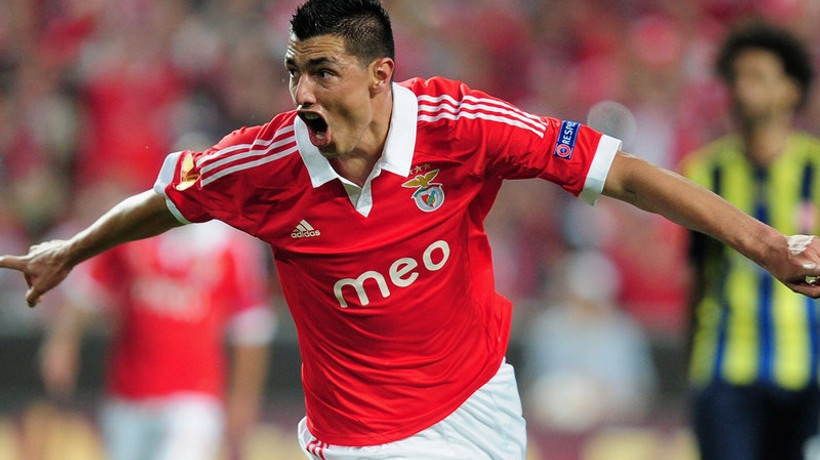 Cardozo'nun parası 5 patrondan!