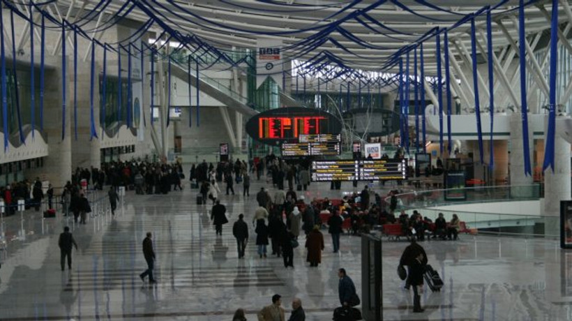 Havaalanı yolcu sayısı yüzde 16 düştü
