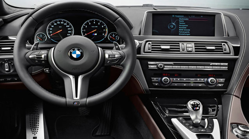 BMW ve Mercedes karşı karşıya!