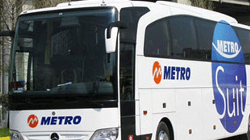 Metro Turizm'e siyasetçi ortak