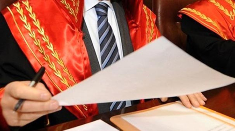 HSYK'da çok sayıda kişi meslekten ihraç edildi!