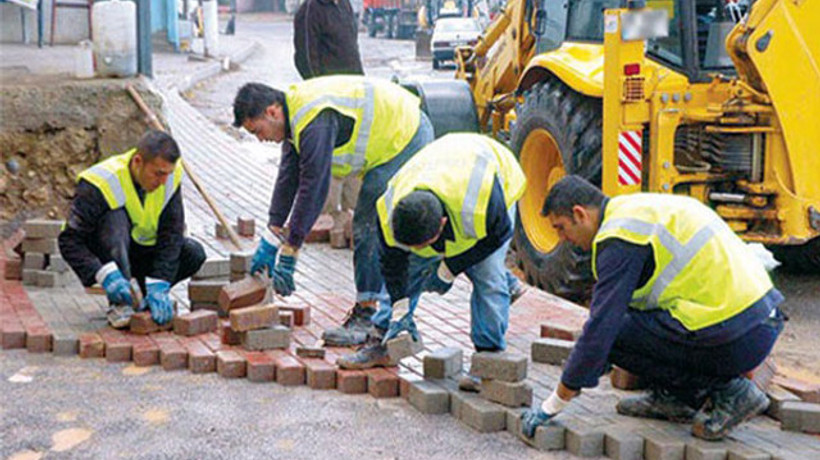 Taşeronlar sözleşmeli kadrolu işçi olacak