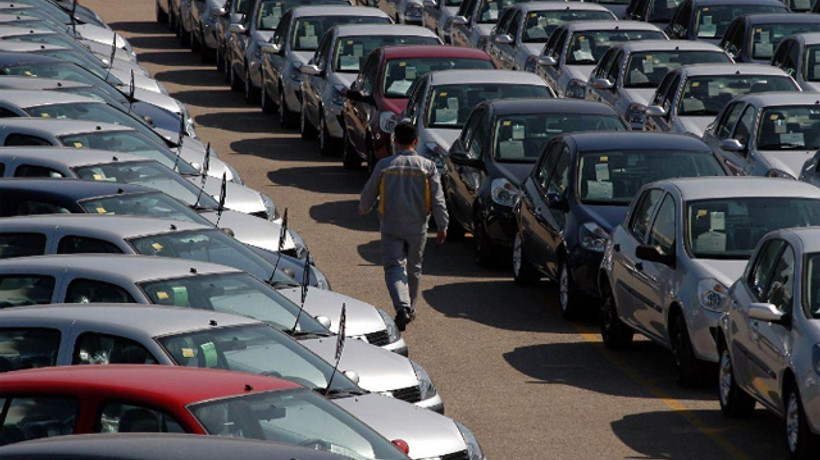 Binek otomobil ihracatı Kasım'da yüzde 51 arttı